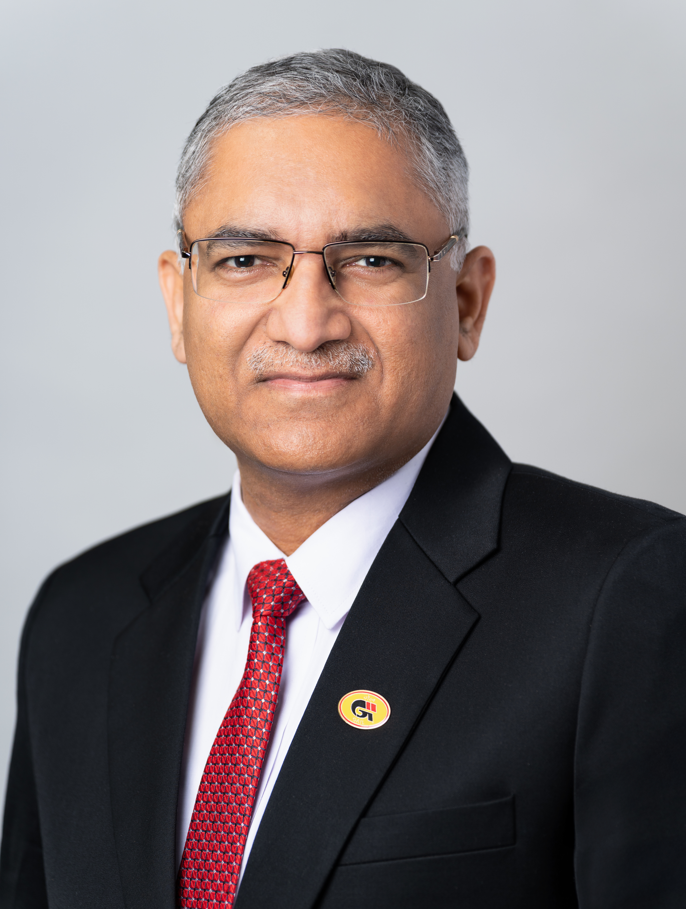 SHRI DEEPAK GUPTA